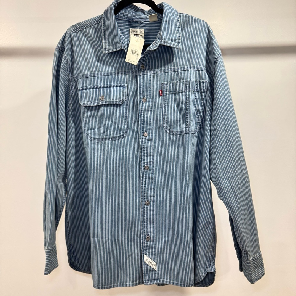 LEVIS LONG SLEEVE AUBURN WORKER SHIRT